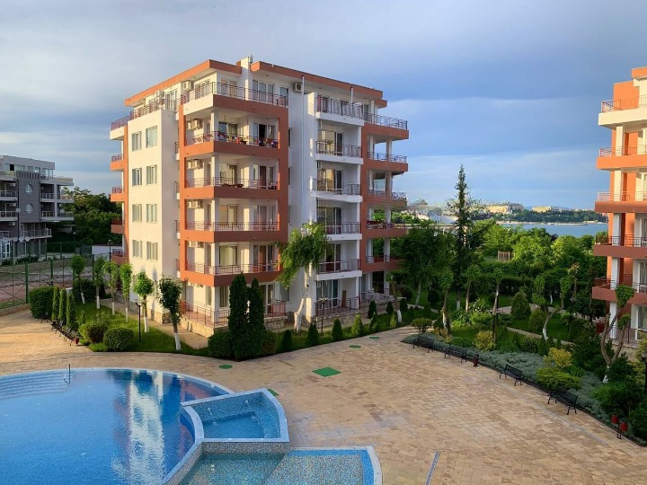 Продава 2-СТАЕН, област Бургас, с. Равда • 94000 € / 183848.02 лв. • 86001742 1