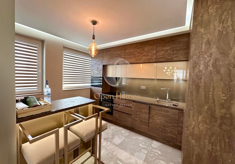 Продава 2-СТАЕН, гр. Пловдив, Кършияка, снимка 2 - Апартаменти - 52639173