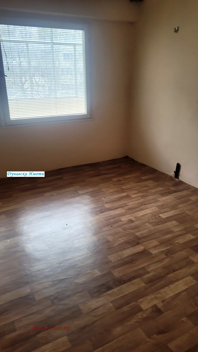 Продава 2-СТАЕН, гр. Русе, Чародейка - Юг, снимка 2 - Апартаменти - 53274203