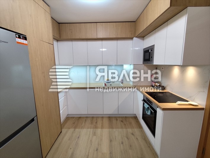 Продава 3-СТАЕН, гр. Пловдив, Кючук Париж, снимка 2 - Апартаменти - 52620569