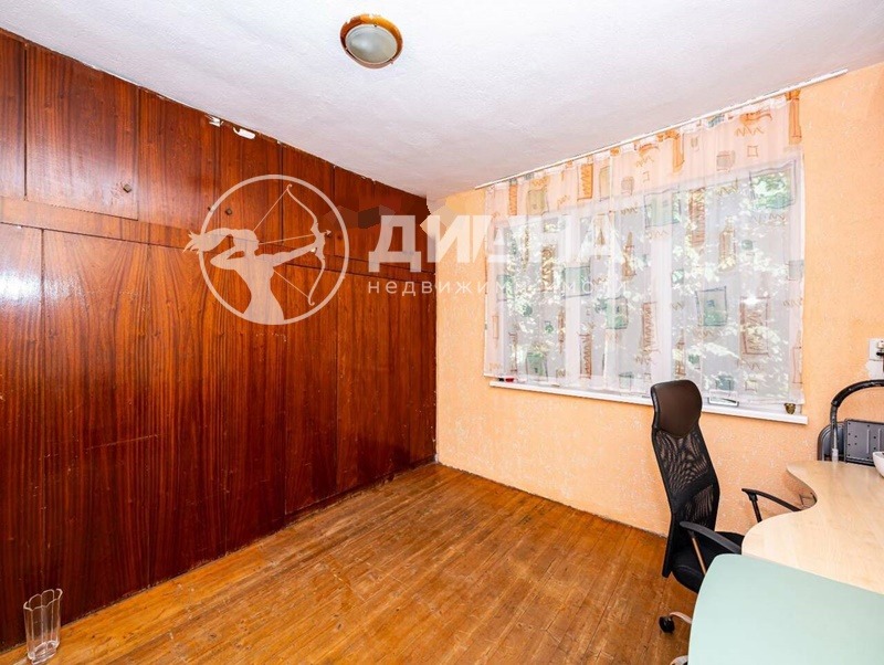 Продава  4-стаен град Пловдив , Младежки Хълм , 126 кв.м | 20417453 - изображение [6]