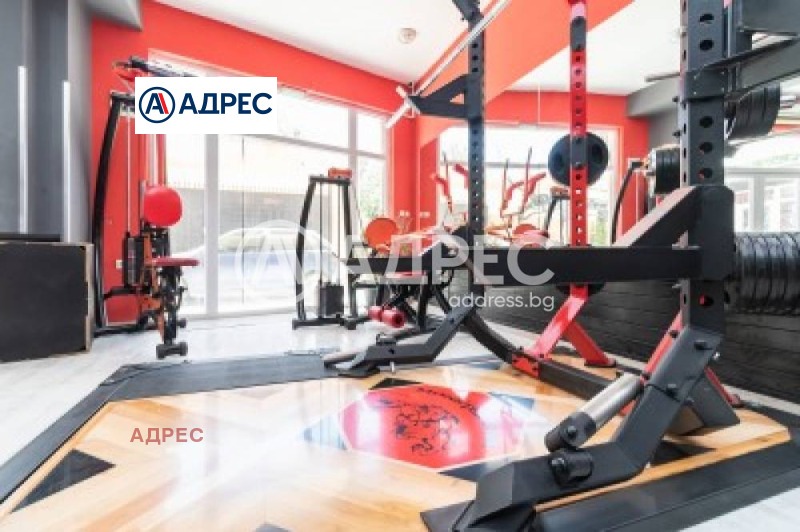 Продава ПРОМ. ПОМЕЩЕНИЕ в град Варна, Левски 1 - 400 кв.м / 550 000 € » 1 075 706.50 лв., АДРЕС