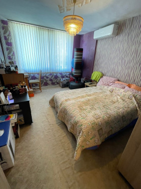 2 Schlafzimmer Trakija, Schumen 11