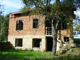 Продажба на имоти в с. Славейково, област Габрово - изображение 2 