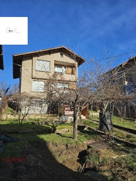 Huis Dragitsjevo, regio Pernik 1