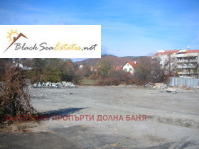 Handlung Dolna banja, region Sofia 4