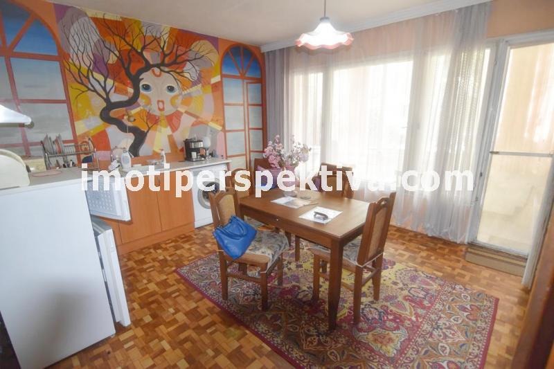Zu verkaufen  1 Schlafzimmer Plowdiw , Kjutschuk Parisch , 70 qm | 75534762
