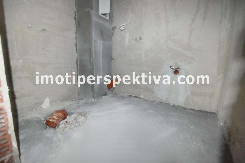 Продава 2-СТАЕН, гр. Пловдив, Кючук Париж, снимка 3 - Апартаменти - 52494465