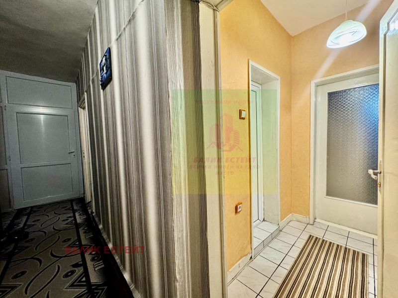 Продава 2-СТАЕН, гр. Добрич, Дунавите, снимка 9 - Апартаменти - 53259300