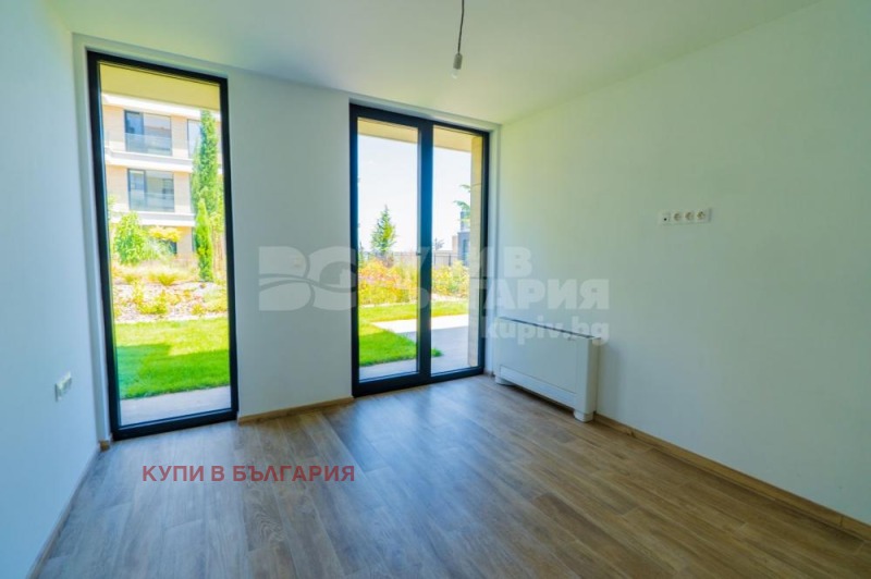 Na sprzedaż  3 sypialnie Warna , k.k. Sw.Sw. Konstantin i Elena , 194 mkw | 71697970 - obraz [17]