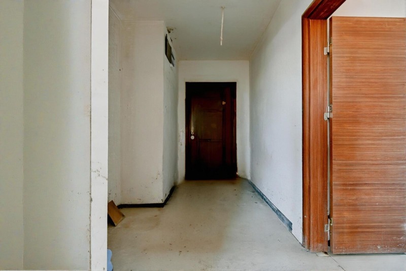 Продава МНОГОСТАЕН, гр. София, Оборище, снимка 4 - Апартаменти - 52533569