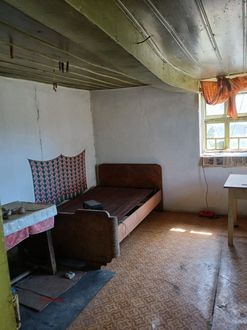 Продава  Къща област Габрово , с. Агатово , 131 кв.м | 90500102 - изображение [9]
