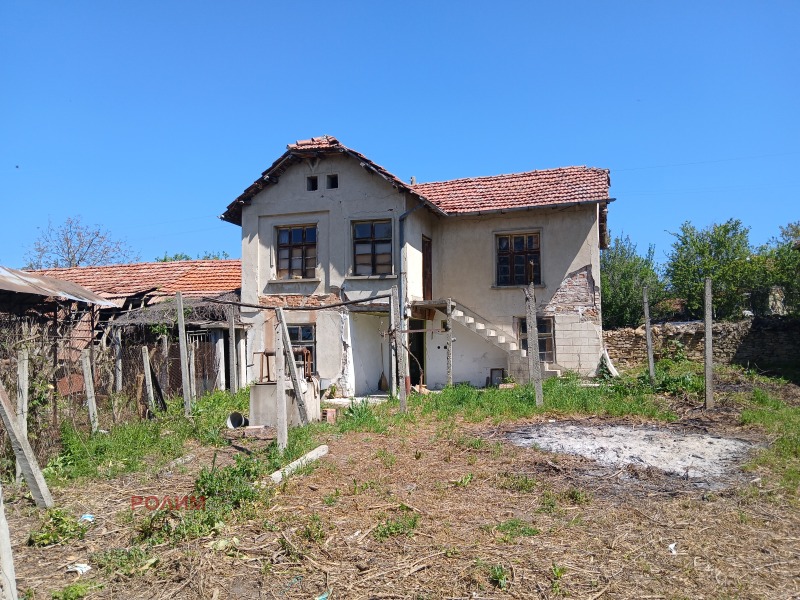 Продава  Къща област Габрово , с. Агатово , 131 кв.м | 90500102