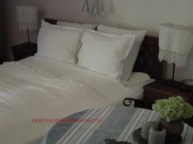 Продава КЪЩА, гр. Копривщица, област София област, снимка 15 - Къщи - 52245239