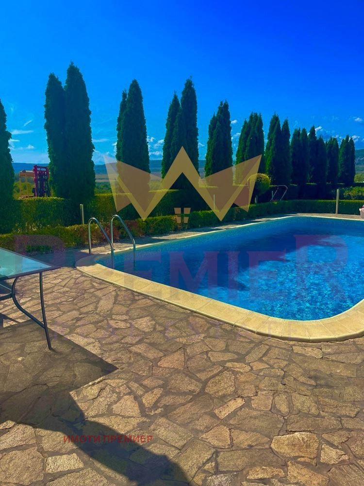 Продава КЪЩА, с. Оброчище, област Добрич, снимка 2 - Къщи - 52659388