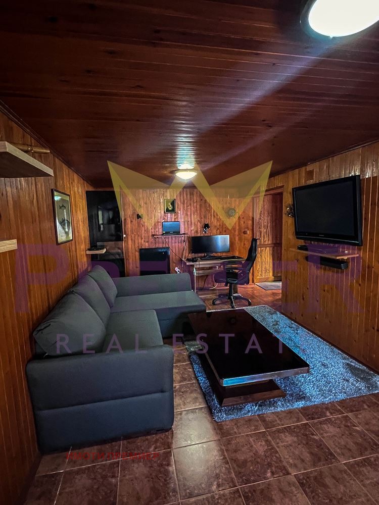 Продава КЪЩА, с. Оброчище, област Добрич, снимка 8 - Къщи - 52659388