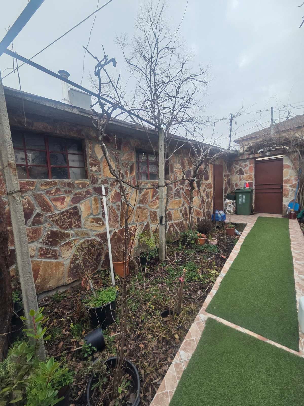 Продава КЪЩА, гр. Перущица, област Пловдив, снимка 2 - Къщи - 53094378