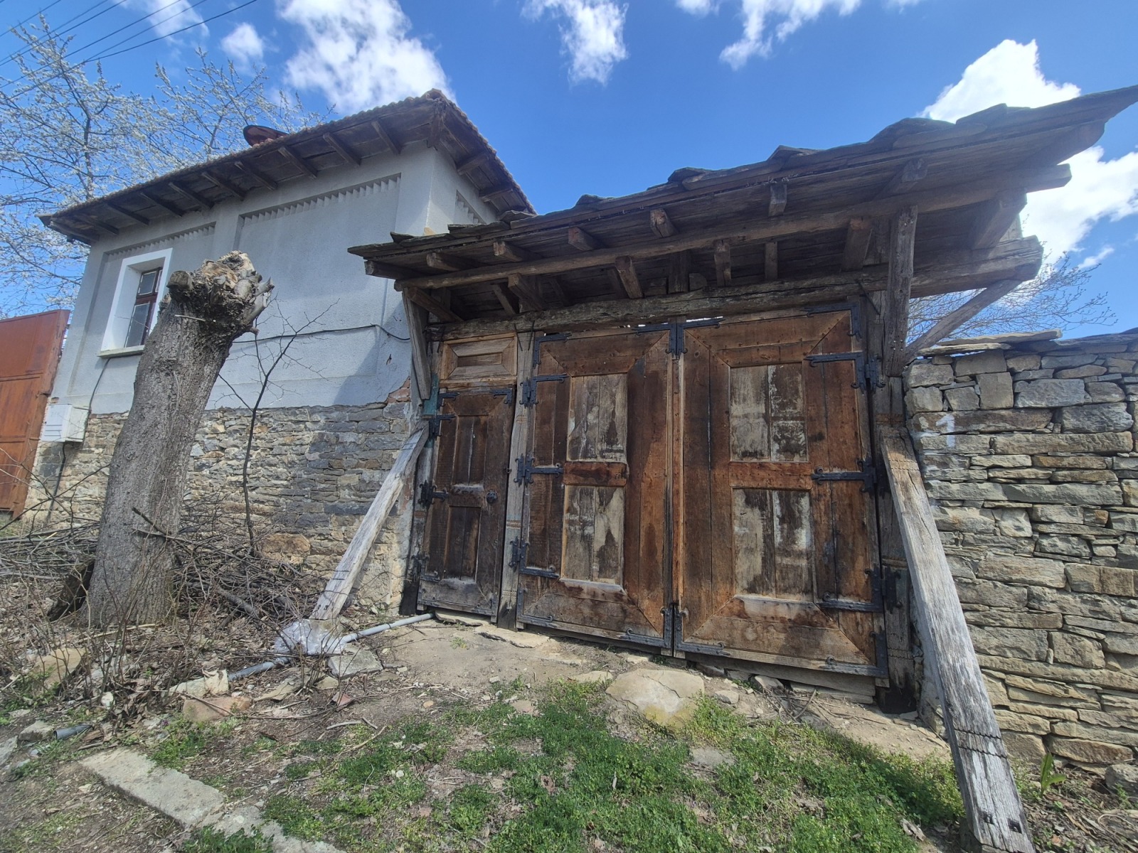 Продава КЪЩА, с. Хирево, област Габрово, снимка 3 - Къщи - 55584908