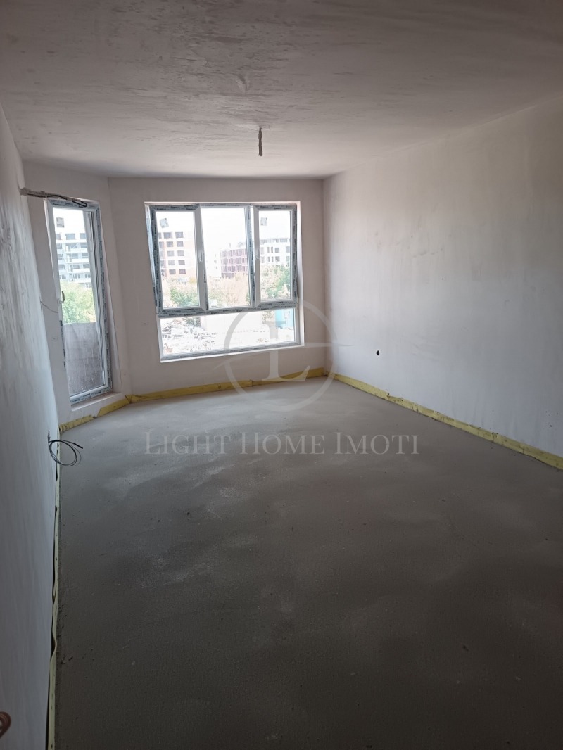 À venda  1 quarto Plovdiv , Ostromila , 67 m² | 70537972