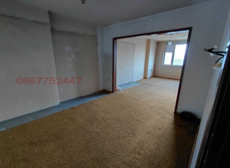 Продава 3-СТАЕН, гр. Русе, Дружба 3