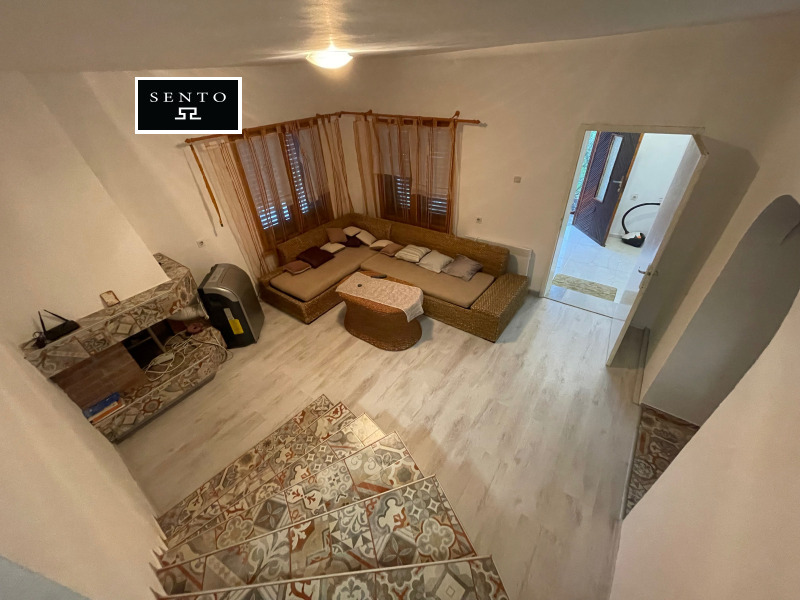 Продава КЪЩА, с. Новград, област Русе, снимка 3 - Къщи - 52506548