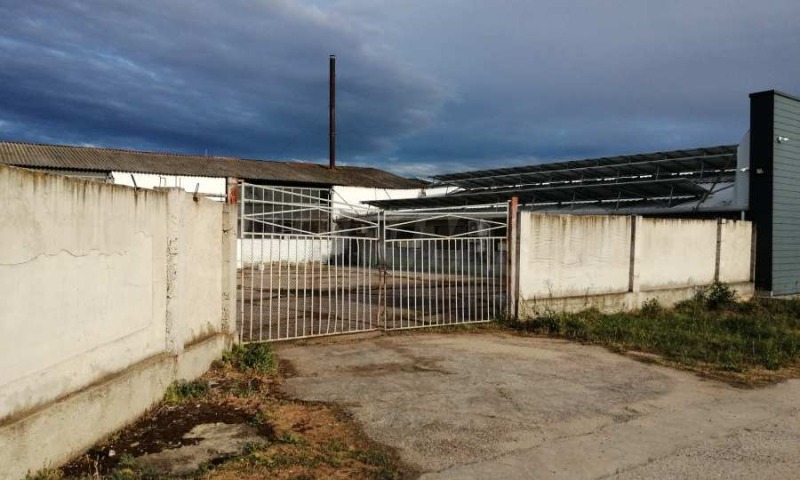 À vendre  Bâtiment industriel région Plovdiv , Dolna mahala , 2100 m² | 43813261 - image [10]