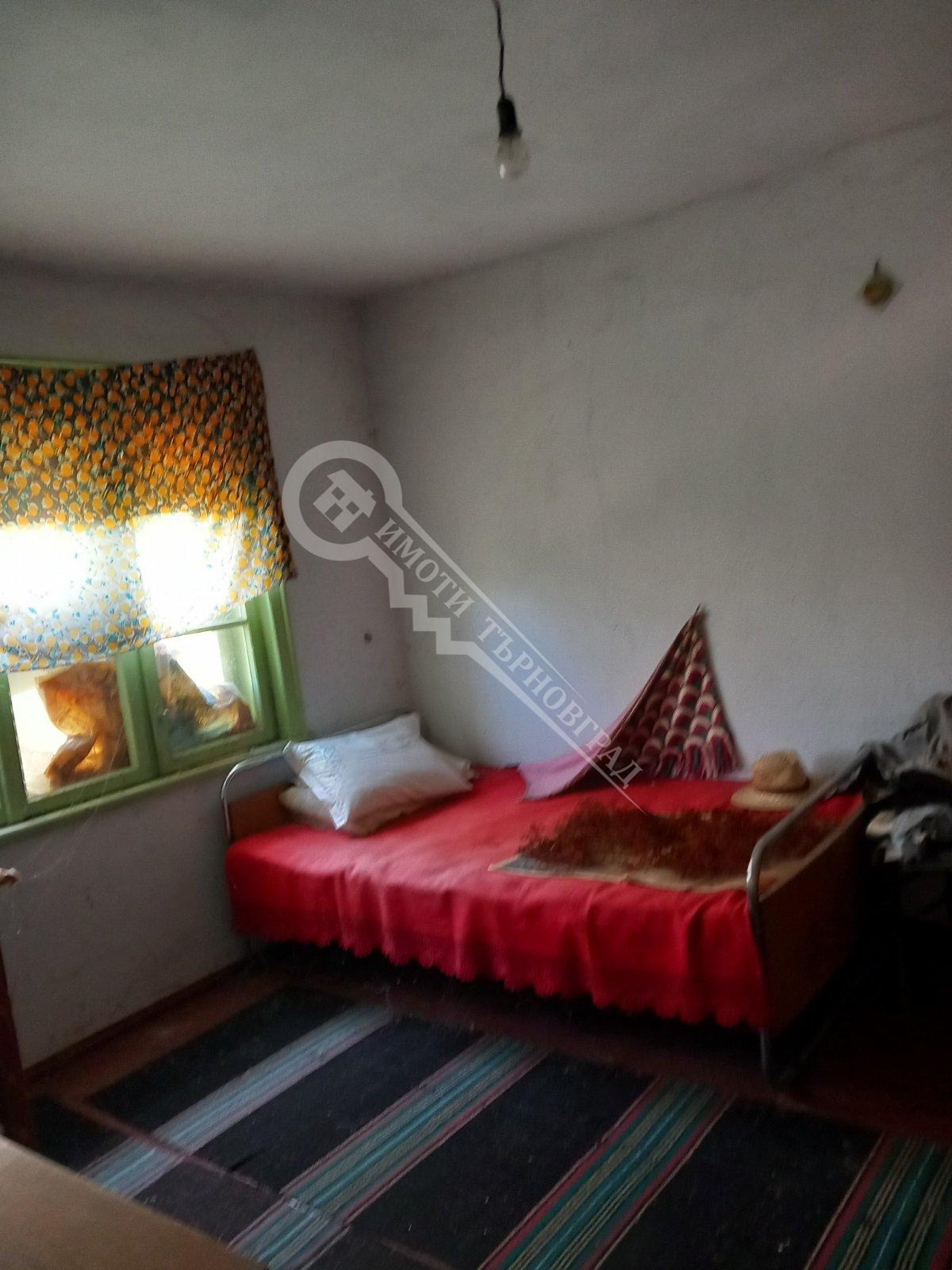 Продава КЪЩА, с. Горна Липница, област Велико Търново, снимка 2 - Къщи - 55936911
