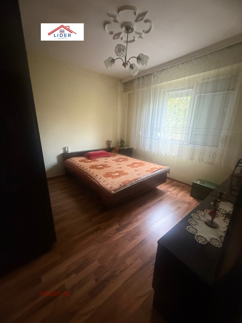 En venta  2 dormitorios Pleven , Storgoziya , 75 metros cuadrados | 16688469 - imagen [6]