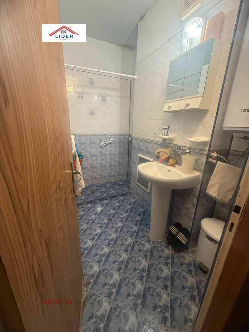 En venta  2 dormitorios Pleven , Storgoziya , 75 metros cuadrados | 16688469 - imagen [7]