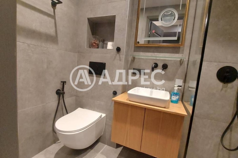 Продава 3-СТАЕН, гр. София, Център, снимка 6 - Апартаменти - 52569729