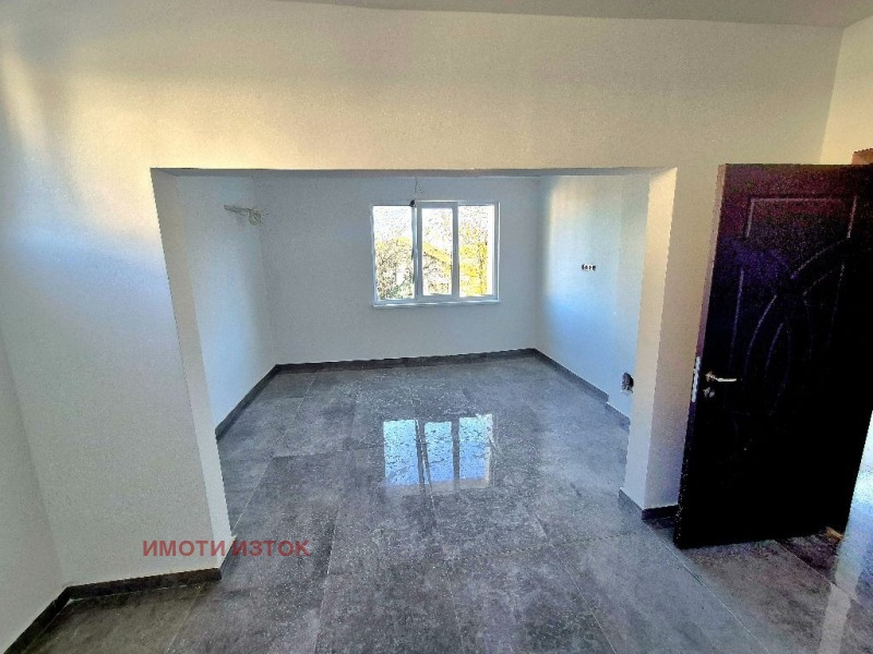 Продава КЪЩА, гр. Перник, Ралица, снимка 13 - Къщи - 52235785