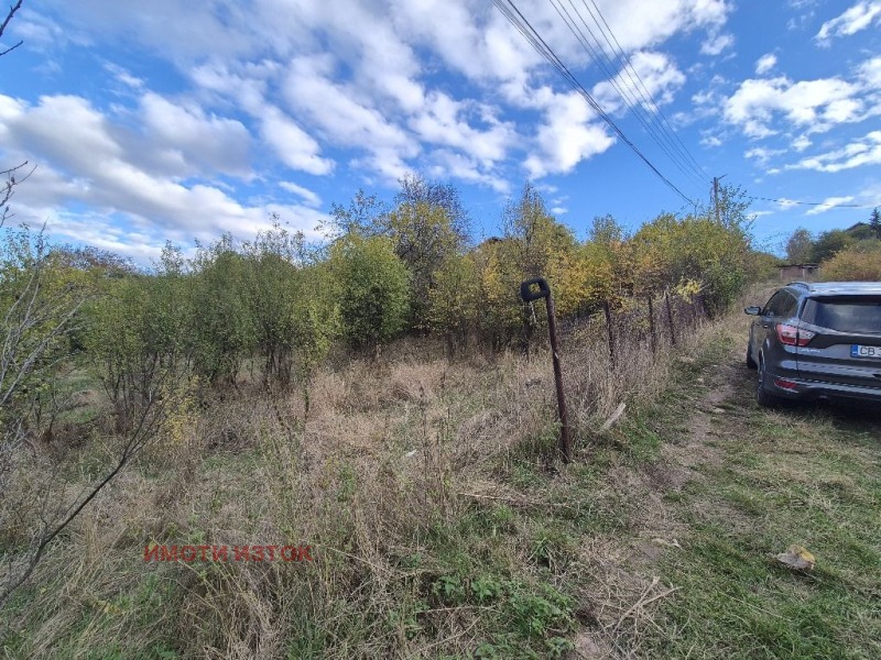 Продава ПАРЦЕЛ, с. Селищен дол, област Перник, снимка 2 - Парцели - 52157722