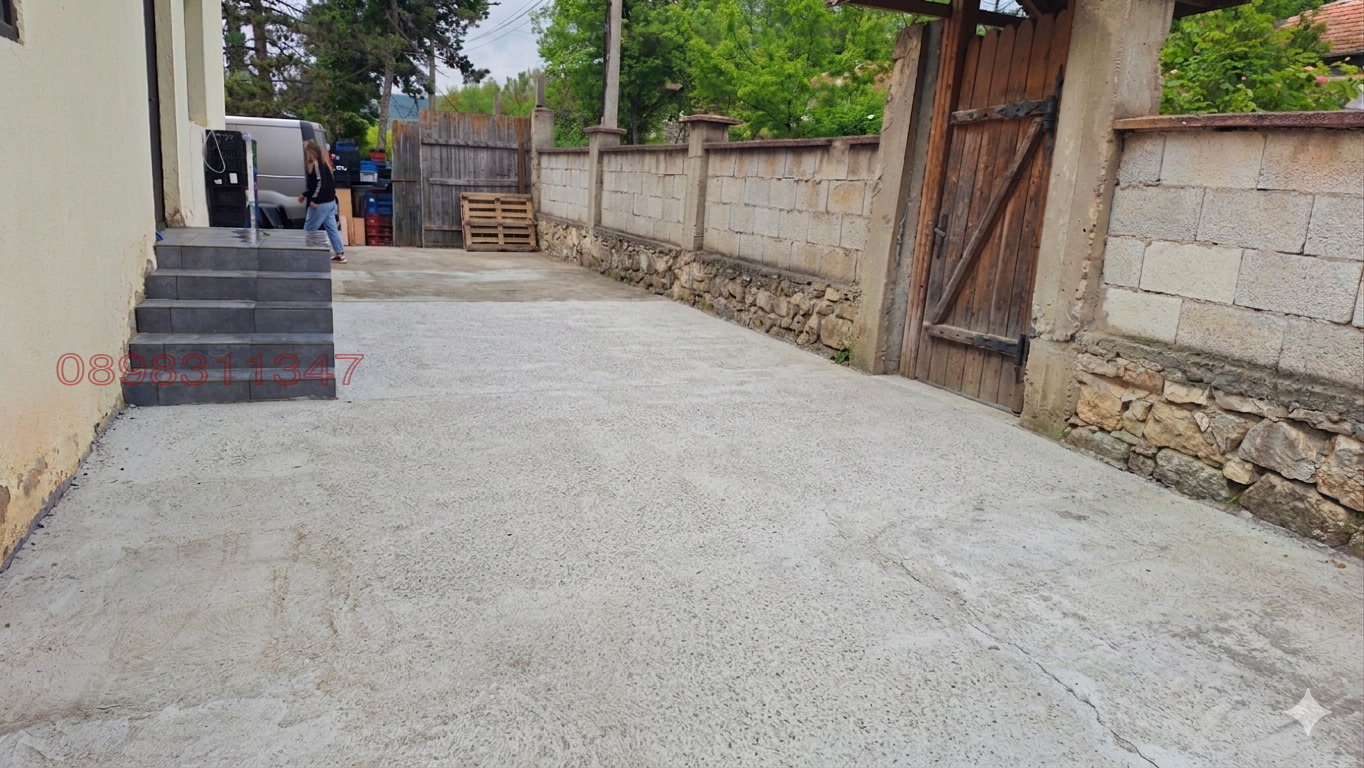 Продава КЪЩА, с. Батово, област Добрич, снимка 17 - Къщи - 54641557