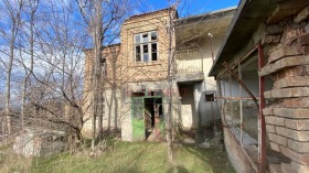 Продажба на имоти в с. Аврен, област Варна - изображение 5 