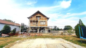 КЪЩА, 160 m2