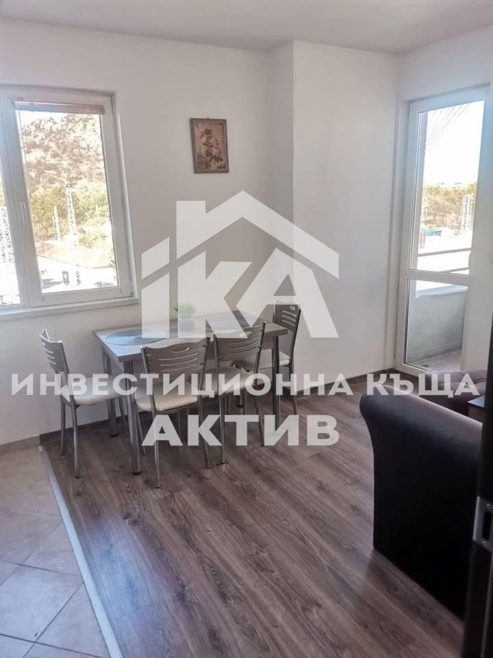 Продава 3-СТАЕН, гр. Пловдив, Кючук Париж, снимка 4 - Aпартаменти - 49279687