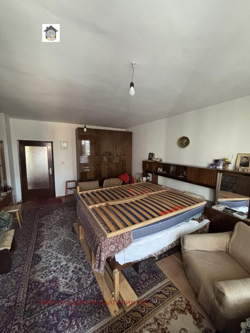 De vânzare  2 dormitoare Sofia , Liulin 5 , 122 mp | 75360407 - imagine [7]