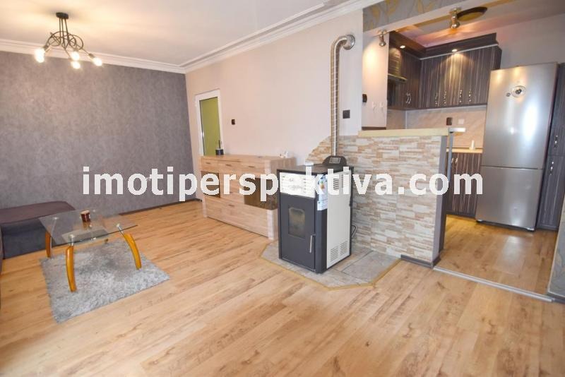 Продава 3-СТАЕН, гр. Пловдив, Център, снимка 2 - Апартаменти - 54999280