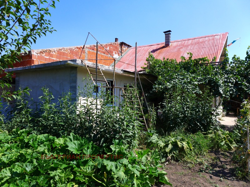 Продава  Къща област Стара Загора , с. Сърнево , 80 кв.м | 27153803 - изображение [16]