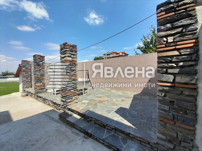 Продава КЪЩА, с. Марково, област Пловдив, снимка 11 - Къщи - 49202644