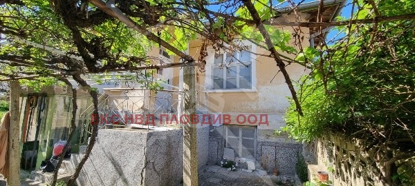 Продава КЪЩА, с. Голям чардак, област Пловдив, снимка 3 - Къщи - 54260190