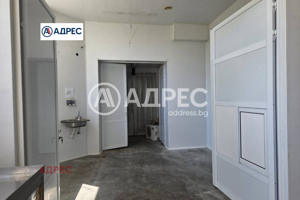 Продава СКЛАД, гр. Провадия, област Варна, снимка 14 - Складове - 54215342