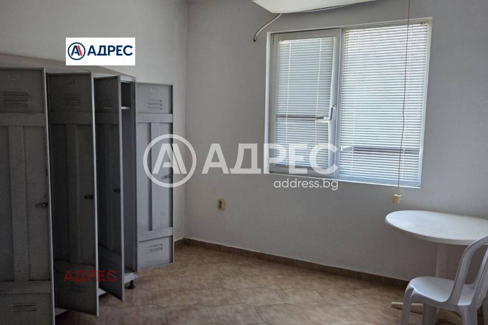 Продава СКЛАД, гр. Провадия, област Варна, снимка 2 - Складове - 54215342