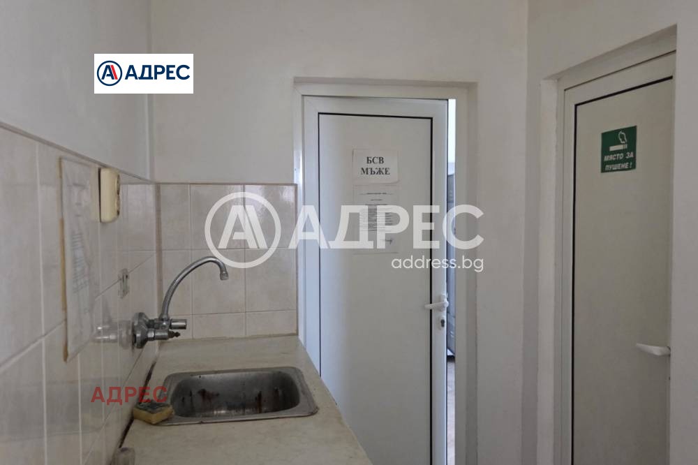 Продава СКЛАД, гр. Провадия, област Варна, снимка 4 - Складове - 54215342