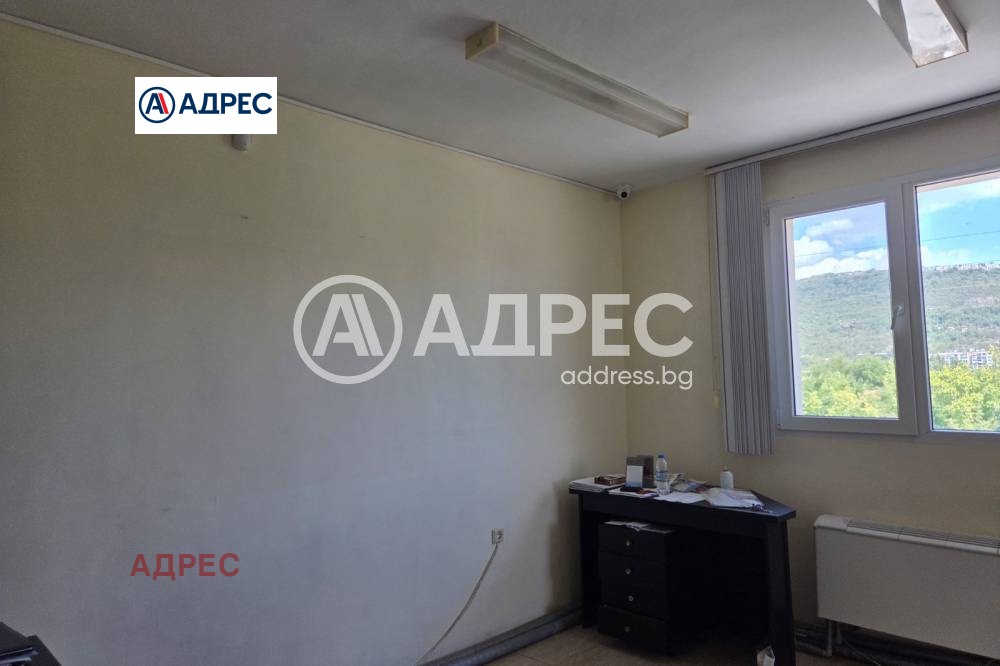 Продава СКЛАД, гр. Провадия, област Варна, снимка 7 - Складове - 54215342