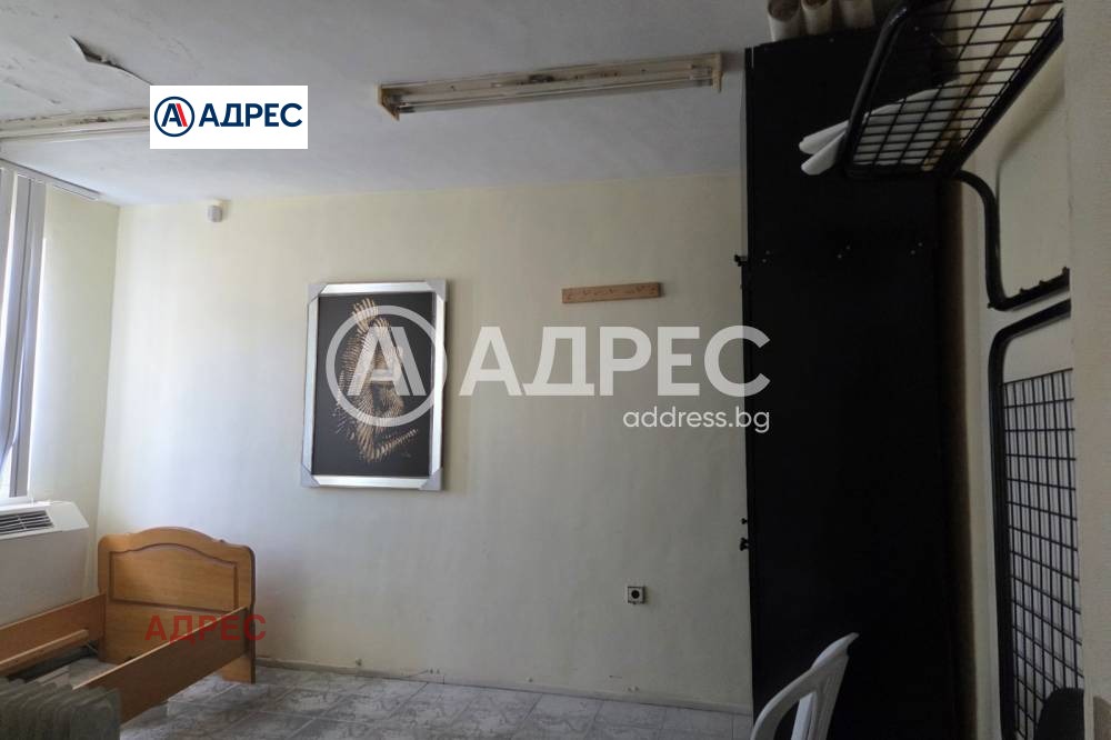 Продава СКЛАД, гр. Провадия, област Варна, снимка 10 - Складове - 54215342