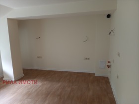 Studio k.k. Borovets, région Sofia