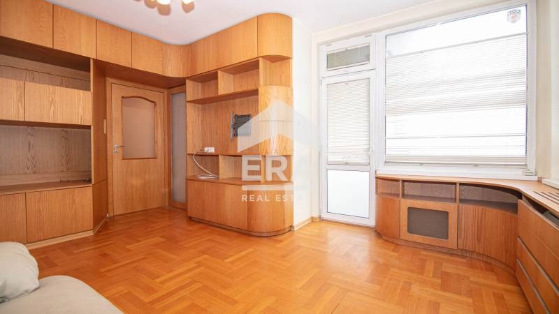 Продава  3-стаен град София , Лозенец , 107 кв.м | 71038114