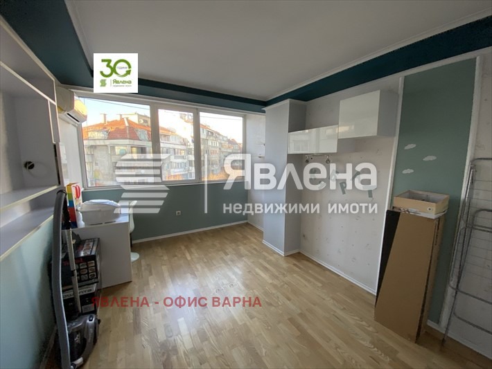 Eladó  2 hálószobás Varna , Konfuto , 150 négyzetméter | 62728543 - kép [4]