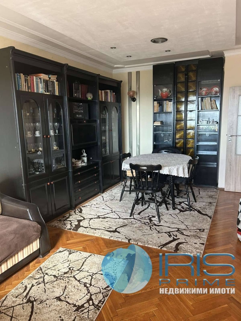 Продава 4-СТАЕН, гр. Шумен, Пазара, снимка 7 - Апартаменти - 52524071